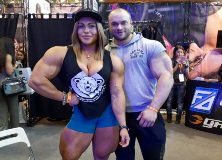 Culturista din Rusia care doboară recordurile. Natalia a revenit în sport după 18 luni