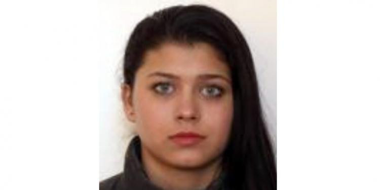 Adolescenta dată dispărută de familie plecase cu iubitul și a uitat să-și anunțe părinții
