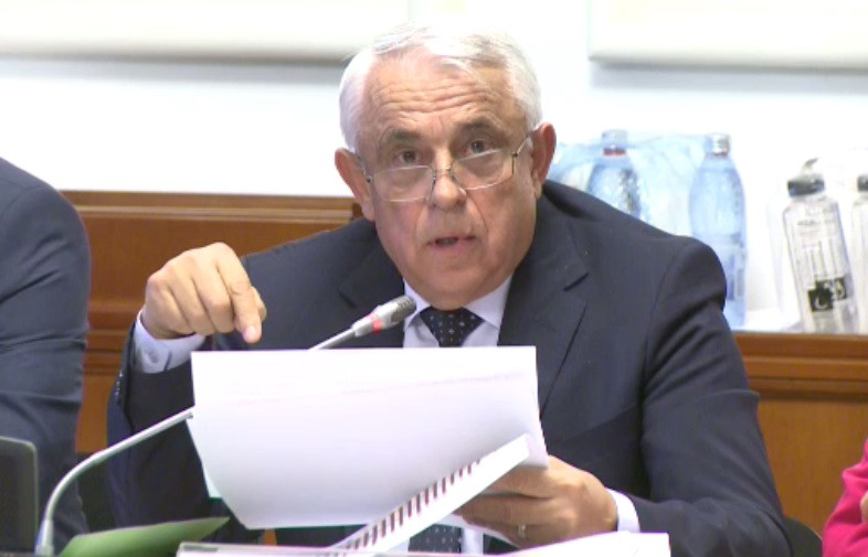 Petre Daea are o nouă pildă: ”În afară de om, tot ce se mișcă e în agricultură”