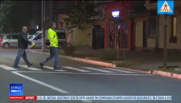 Accident mortal pe DN 61. Un pieton a fost izbit de un autobuz