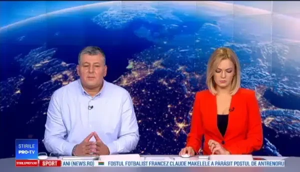 VIDEO. Ursoaică cu doi pui alungată de pe străzile din Bușteni de către jandarmi, cu girofarul