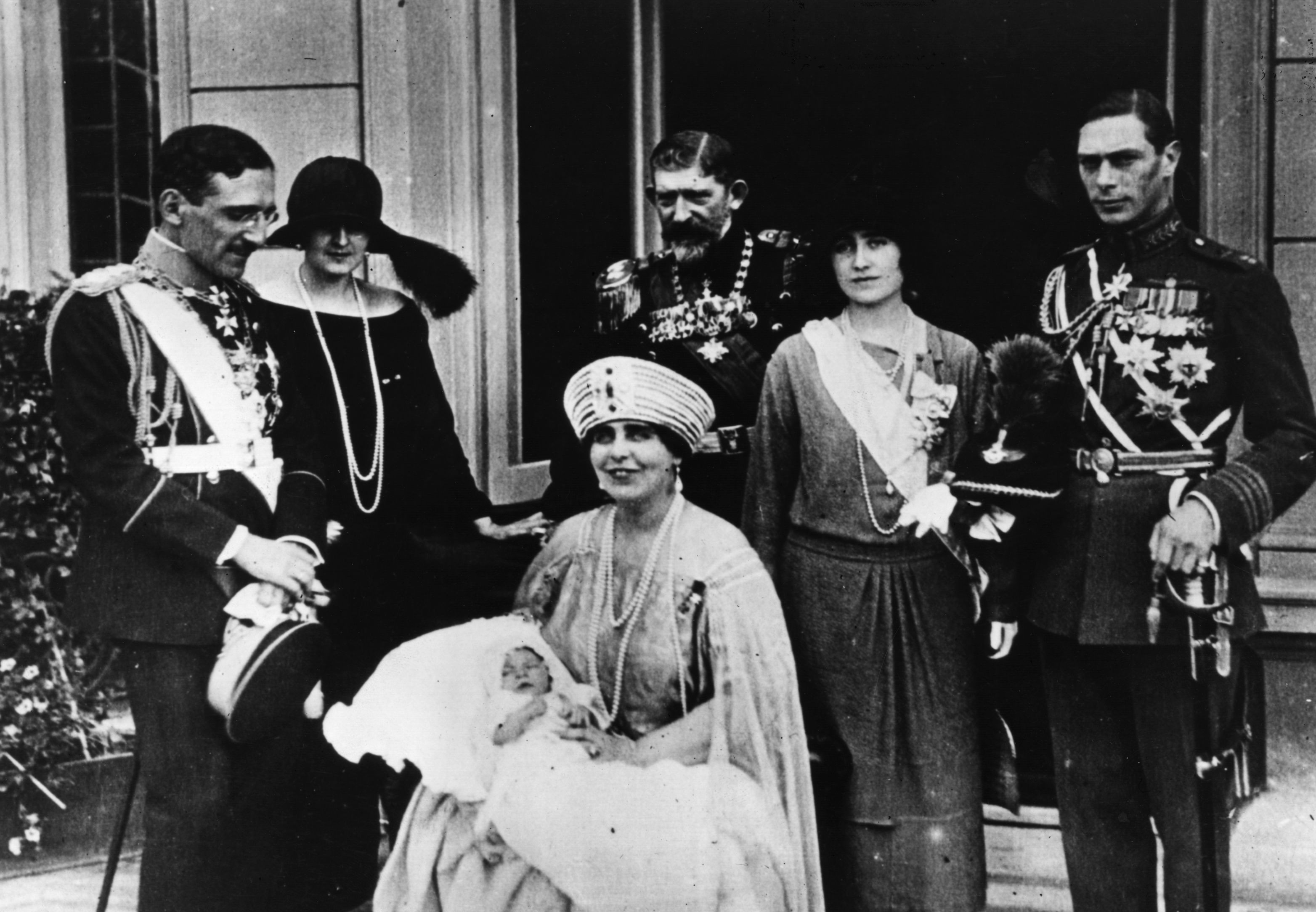 Povestea familiei regale a României. Cei patru regi care au făcut posibilă independența şi modernizarea statului român