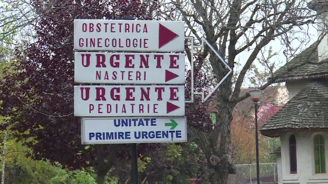 Un bărbat s-a ales cu maxilarul fracturat, după ce a fost atacat într-un bar
