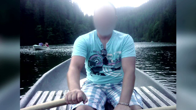 A amenințat că își omoară fiul și l-a pozat în cimitir, ca să-și convingă soția să se întoarcă acasă