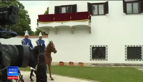 Casă gratuită, indemnizație și mașină pentru principesa Margareta și soțul ei. Ideea, a lui Dragnea și Tăriceanu