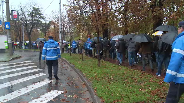 Peste 500 de persoane au protestat la Ploiești față de modificarea Codului fiscal