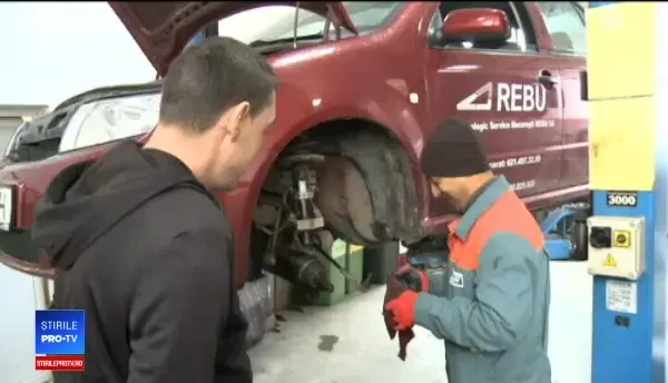 Banii cheltuiți pe cursuri de calificare. Statul dă până la 4.000 de lei lunar de persoană