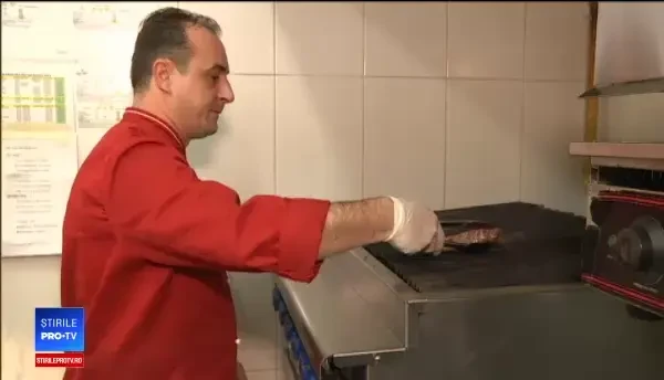 Restaurantele refuză carnea de vită din România și aduc din import: Nu putem hrăni doar cu iarbă