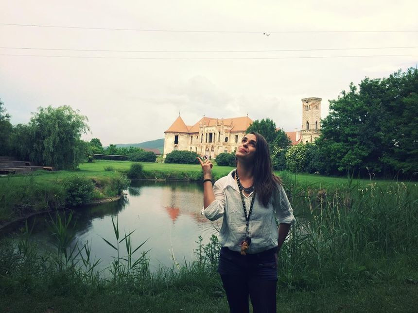 Prima reacție la scandal a tinerei care susține că are un copil cu Nicolae, nepotul regelui Mihai