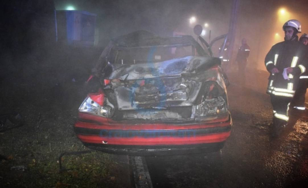 Un tânăr din Craiova a ars de viu după ce s-a răsturnat cu BMW-ul, din cauza vitezei