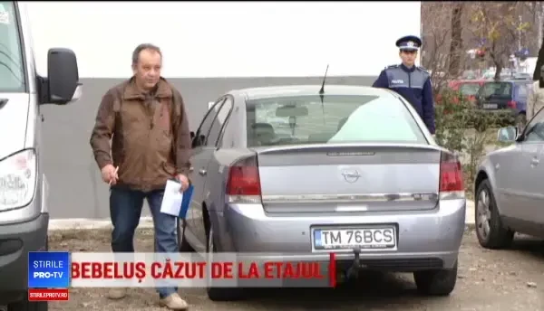 Un copil de 2 ani a căzut de la etajul 9 al unui bloc din Timişoara
