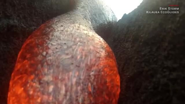 Momentul în care lava înghite o cameră, filmat. Cum au "supravieţuit" imaginile