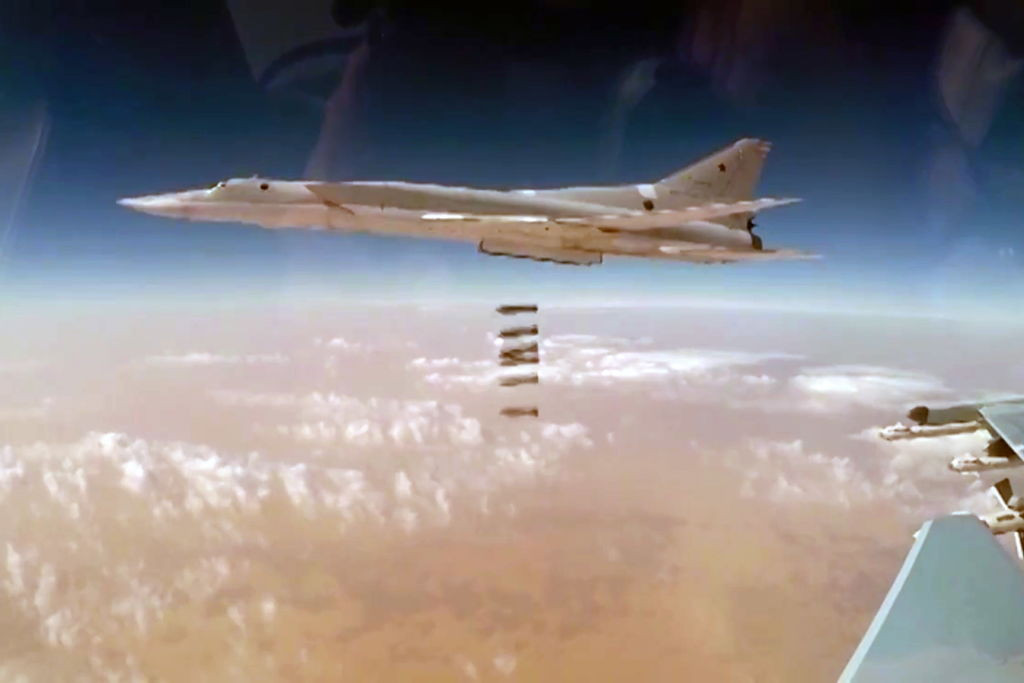 Rusia susține că are dovezi că SUA au ajutat „în mod direct” militanții ISIS din Siria