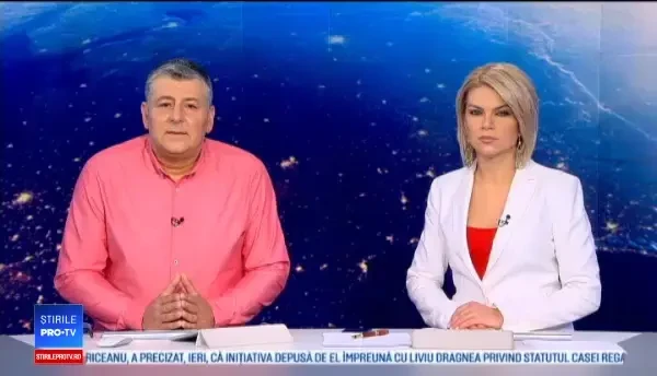 Un băiat care traversează strada în fugă, la un pas să fie lovit de un TIR