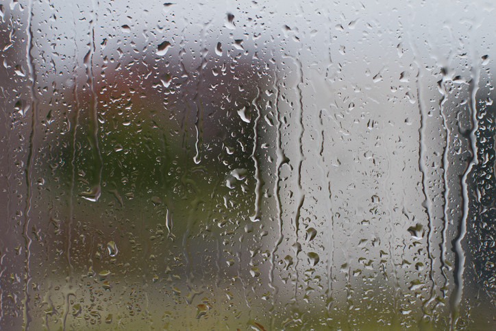 Vreme rece în toată ţara, cu temperaturi ce nu depăşesc 10 grade