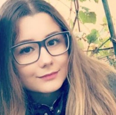 Irina are nevoie de ajutorul nostru! Eleva de la „Elena Cuza” Craiova duce o luptă crâncenă cu o formă gravă de cancer osos