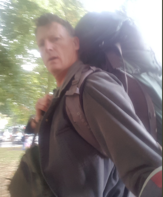 Explorator britanic, dispărut într-o junglă din Papua Noua Guinee, găsit în viață