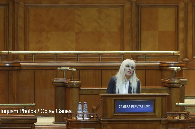 Elena Udrea susține că "lichelele securiste" încearcă să o amestece în dosarul "Tel Drum"