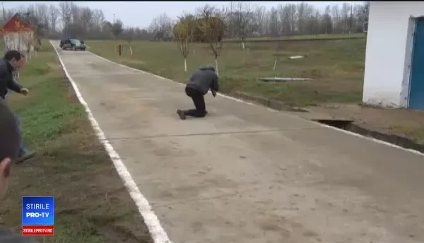 Jandarmi, antrenați să intervină în cazul în care un parc petrolier e atacat de hoți