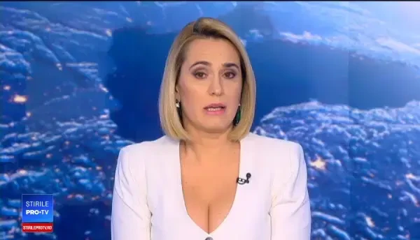 Ilegal şi agresiv. Un poliţist din Capitală, surprins în timp ce agresa verbal un şofer