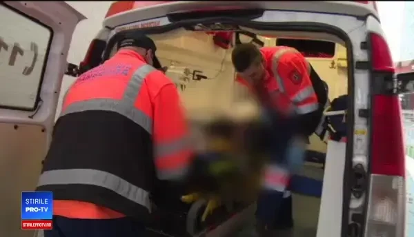 Femeie din Dâmbovița rănită după o explozie petrecută în casa ei. Ce a produs deflagrația