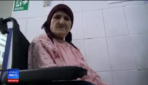 Un bărbat riscă să ajungă după gratii, după ce și-a atacat mama cu o secure