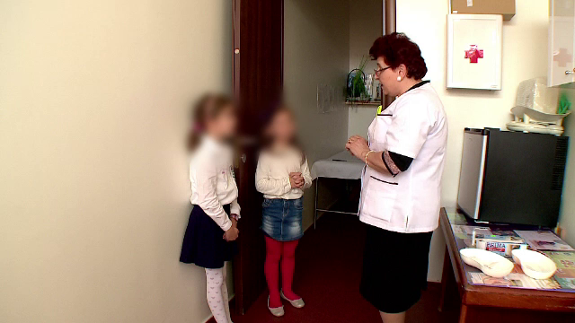 Un medic la 4.000 de elevi. Rețeaua de medicină școlară, la pământ