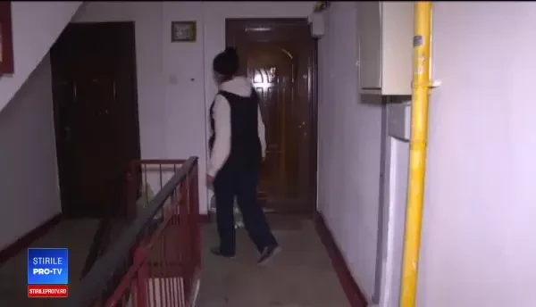 Li se ia gunoiul de la ușă, gratis, dar tot nu îl sortează. Vecinii își fură între ei pungile