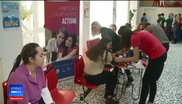 Studenții din Cluj, mobilizați pentru a dona sânge. E o cauză nobilă