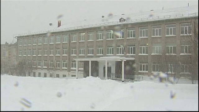 Traficul dintr-o regiune din Rusia, paralizat din cauza unei furtuni de zapadă