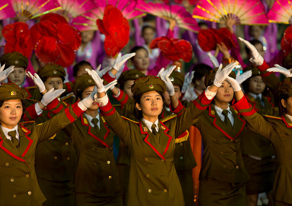 Femeile din armata nord-coreeană