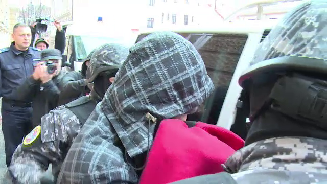 Detalii oribile, dezvăluite de autorul crimei din Oradea. De ce şi-a dezbrăcat prietenul după ce l-a ucis