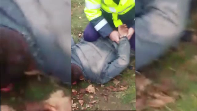 Bărbat fără permis, urmărit cu focuri de armă în Târgu Neamț