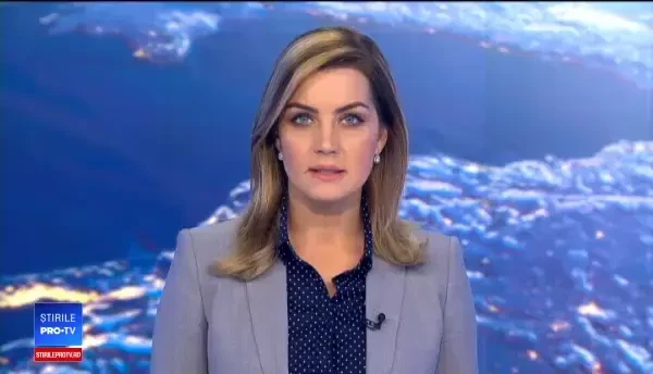 Și-ar fi hărțuit fosta iubită cu poze intime, făcute în timpul relației