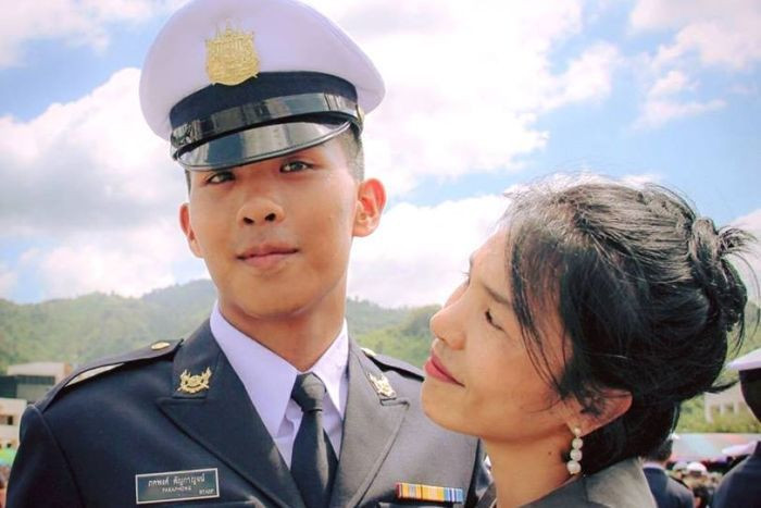 Misterul morții unui cadet thailandez. Soră: „Avea hârtie igienică în creier”