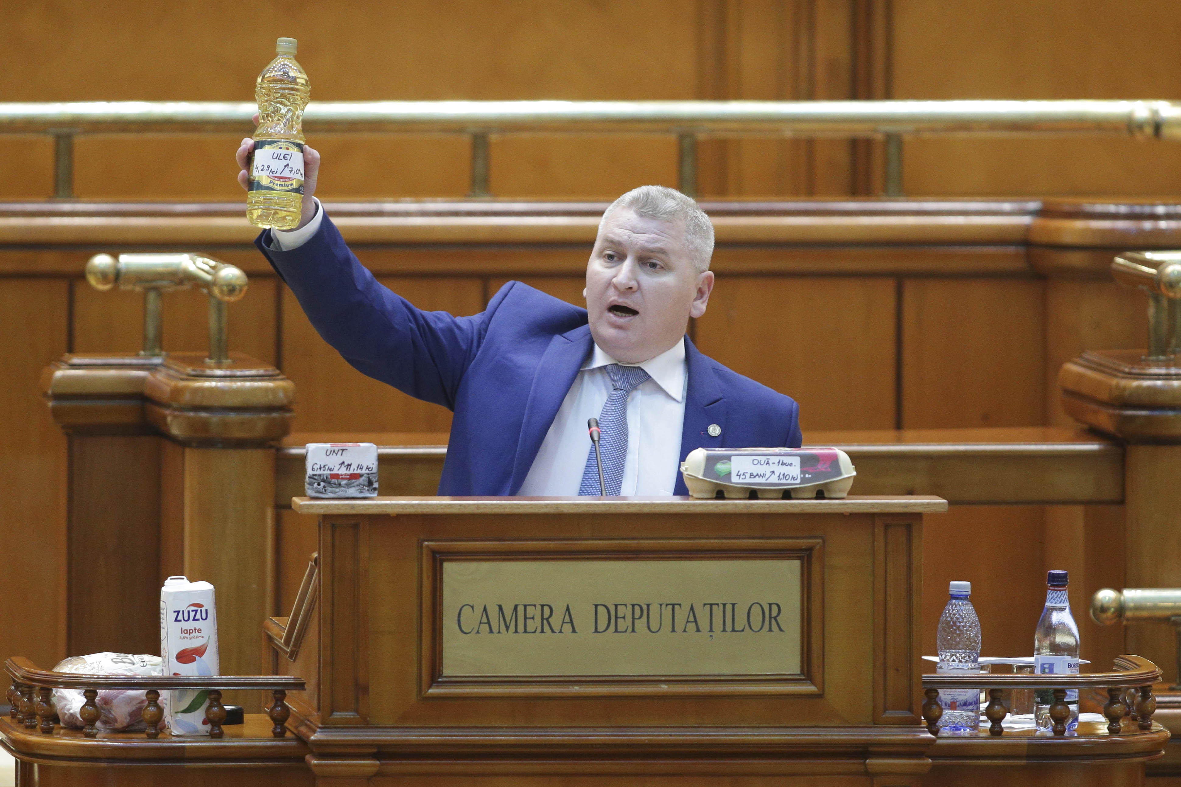 Moțiunea de cenzură a picat. Doar 159 de voturi ”pentru”