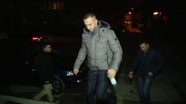 Doi timișoreni, bătuți de jandarmi și polițiști, care i-au luat drept hoţi