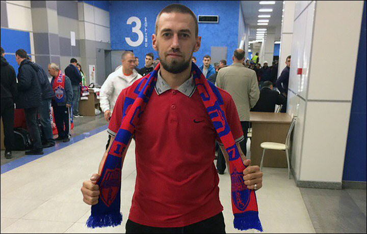 Suporter, decedat în urma unei bătăi între două galerii de fotbal