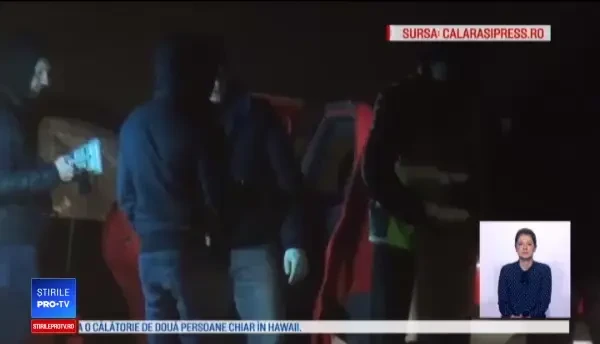 Șofer ucis de doi oameni pe care i-a luat la ocazie. Criminalii sunt în libertate