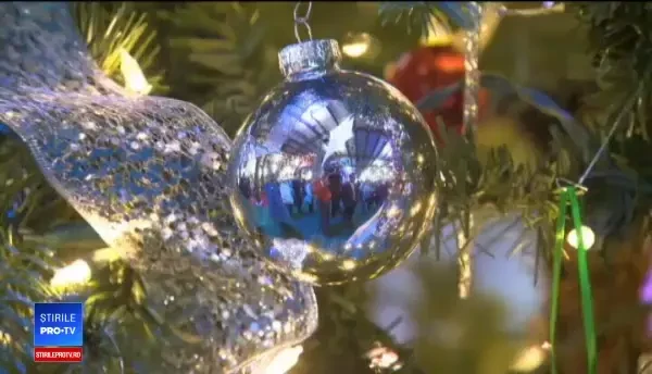 Un american a plătit cadouri de Crăciun în valoare de 10.000 de dolari, pentru copii necunoscuți