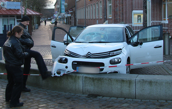 Un sirian a intrat cu mașina în pietoni în Germania, rănind şase persoane