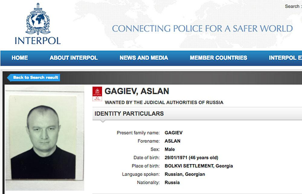 Un şef al Mafiei ruse acuzat de 60 de crime nu poate fi extrădat fiindcă se teme de avion