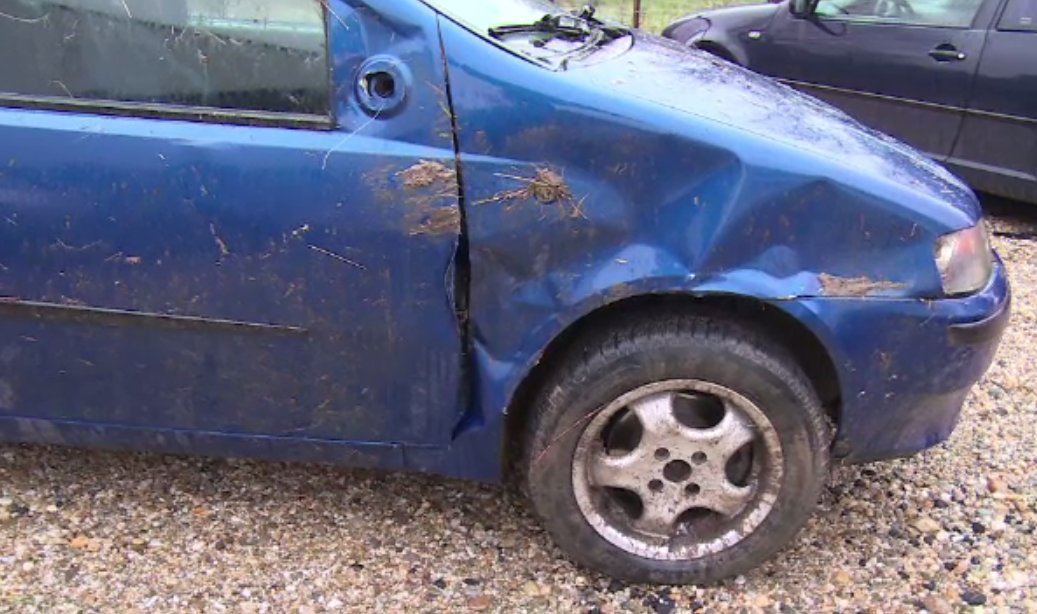 A băut și apoi a furat o mașină din Mogoșoaia, cu care s-a răsturnat apoi pe autostradă