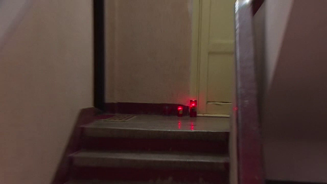 Și-a înjunghiat mortal fratele mai mare, de față cu iubitele celor doi