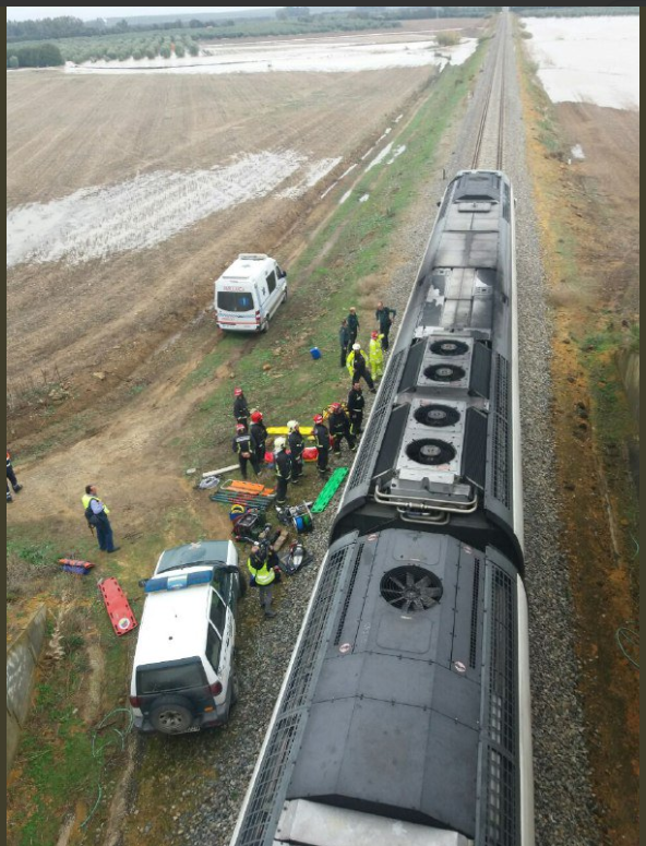 Accident feroviar în sudul Spaniei. 27 de persoane au fost rănite, între care două grav
