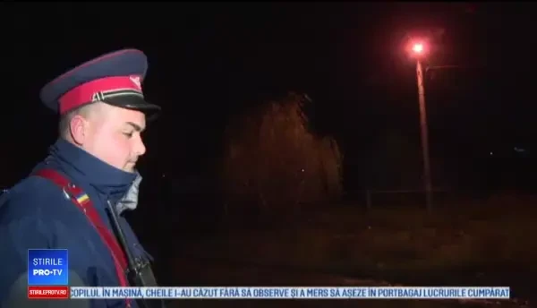 Sfârșit tragic pentru un tată și fiul său. Au vrut să scurteze drumul, dar au fost loviți de tren