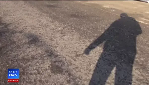 Femeie din Bacau, atacată în casă. Tâlharul i-a furat 300 de lei