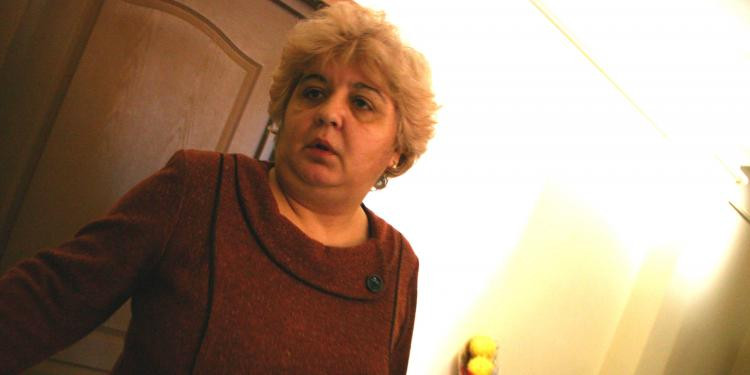 8 luni de închisoare pentru învățătoarea din Brăila care și-a jignit elevii: ”Uite, râde animalul!“