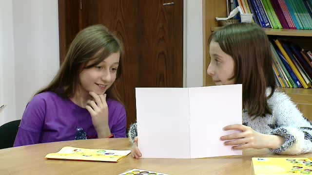 CSID. Cum este influențată dezvoltarea copiilor care folosesc foarte des tableta sau telefonul