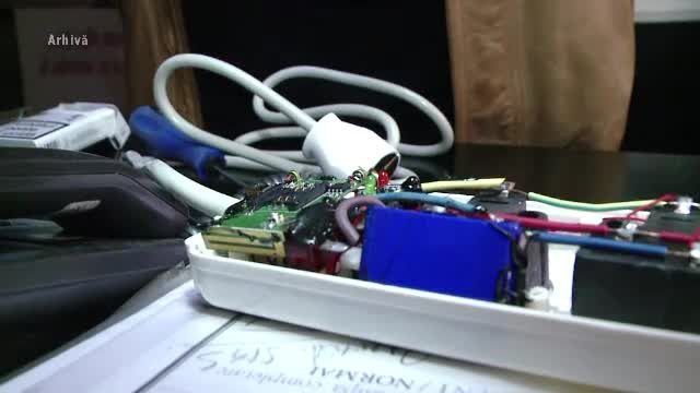 Reacția SRI, după ce Carmen Dan a găsit ”întâmplător” un microfon în priză